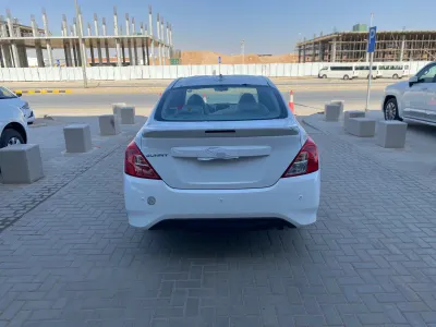 2025 نيسان صني