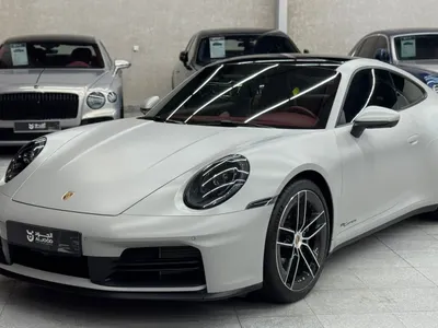 2025 بورش 911 كاريرا
