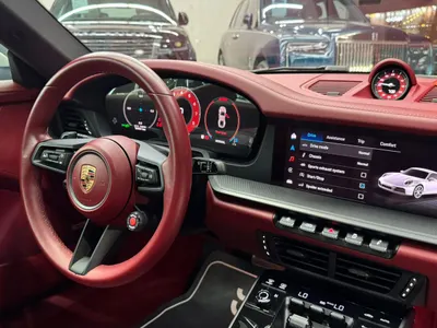 2025 بورش 911 كاريرا