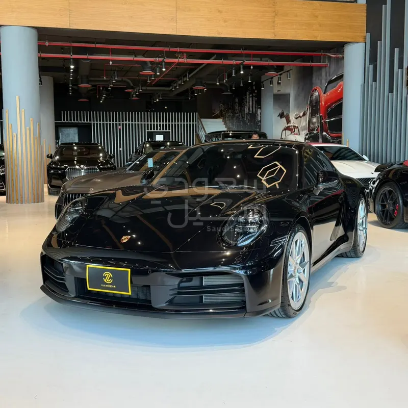 2026 بورش 911 كاريرا