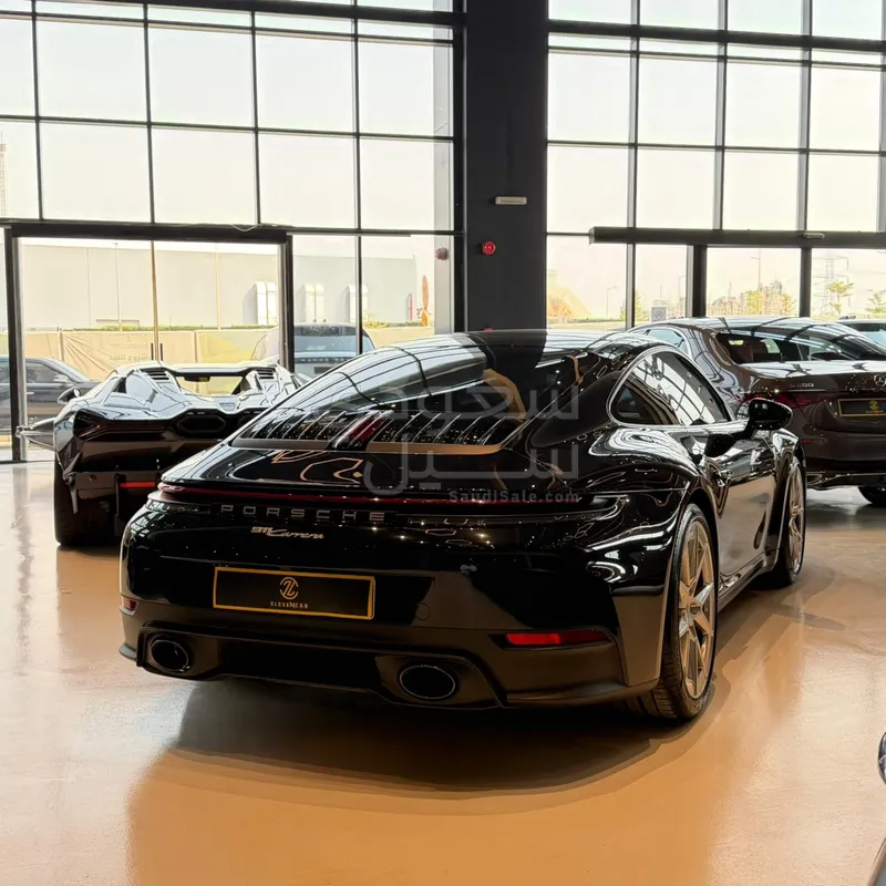 2026 بورش 911 كاريرا
