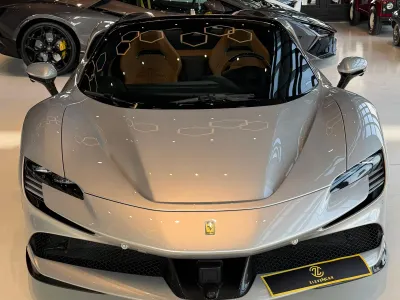 2022 فيراري اس اف 90 سبايدر
