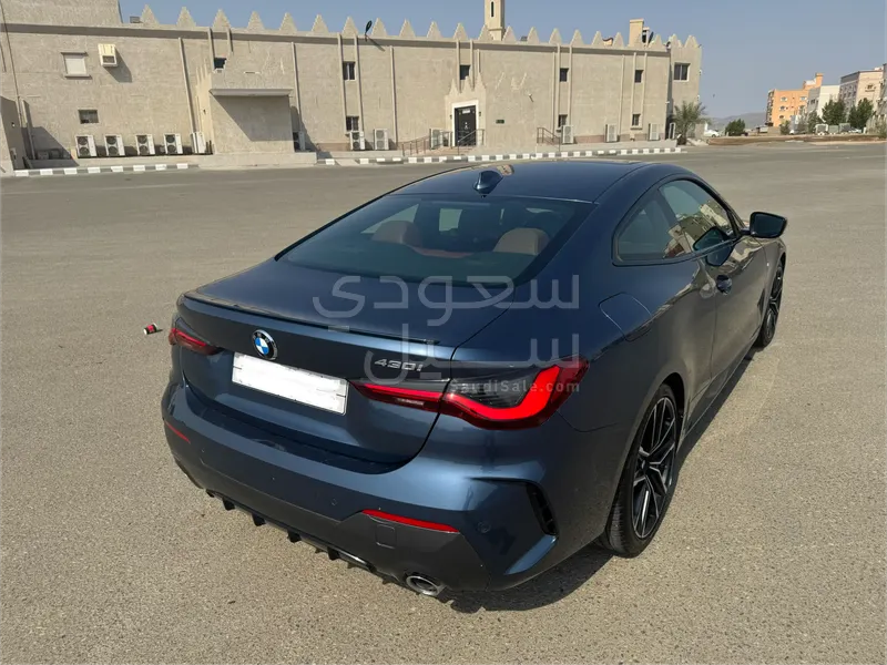 2021 بي ام دبليو الفئة الرابعة 430 أي