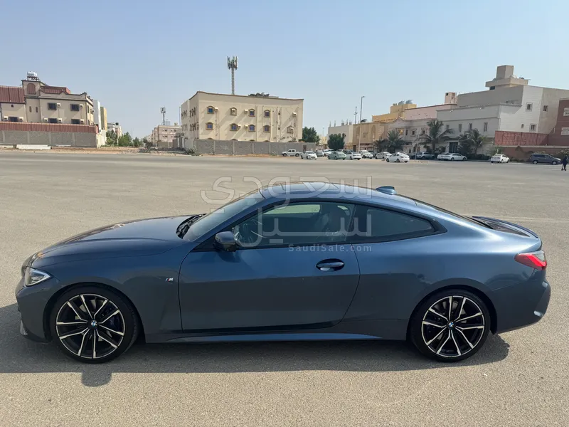 2021 بي ام دبليو الفئة الرابعة 430 أي