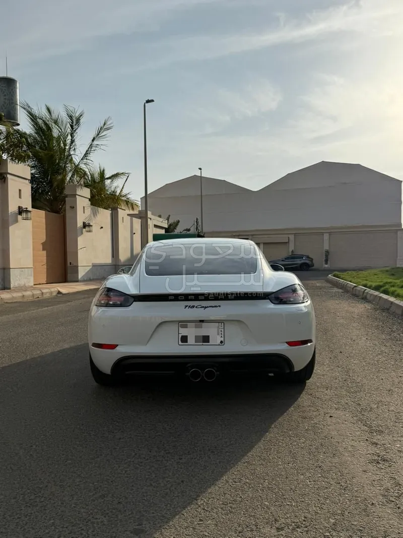 2024 بورش 718 كايمان