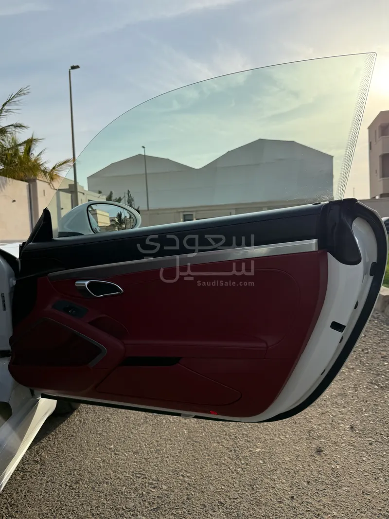 2024 بورش 718 كايمان