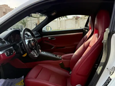 2024 بورش 718 كايمان