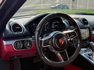 2024 بورش 718 كايمان