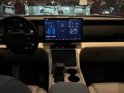 2026 روكس 01