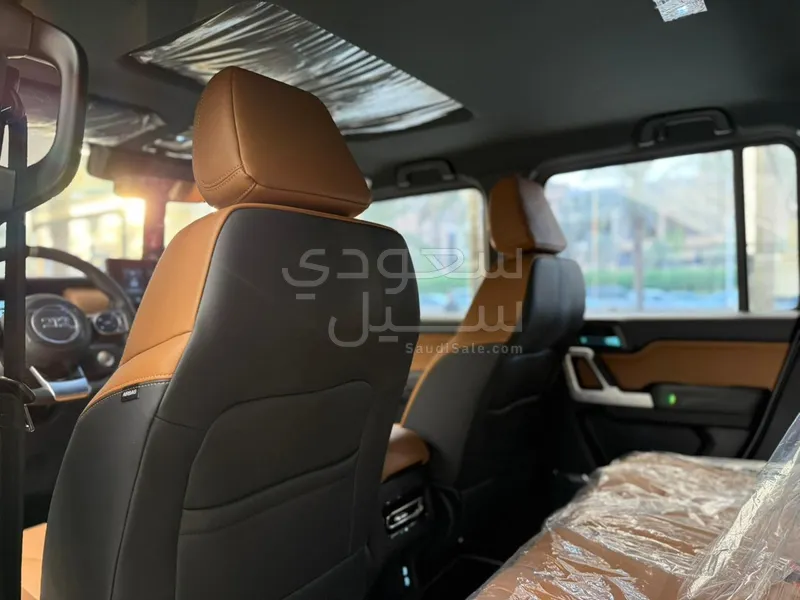 2027 باو 212 T01
