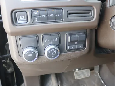 2021 جي ام سي يوكون اس ال تي
