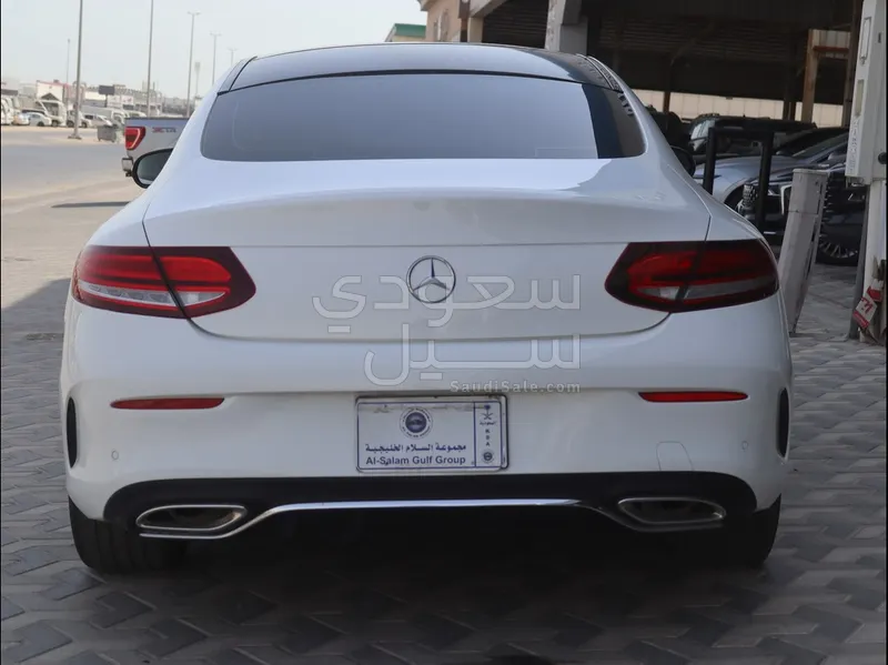 2022 مرسيدس - بنز سي 200