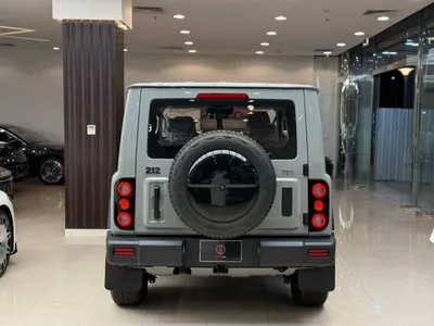 2027 باو 212 T01