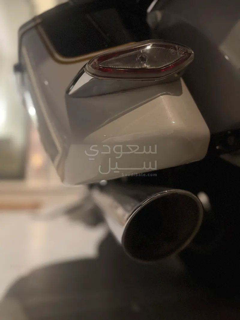 2023 بي ام دبليو دراجة نارية
