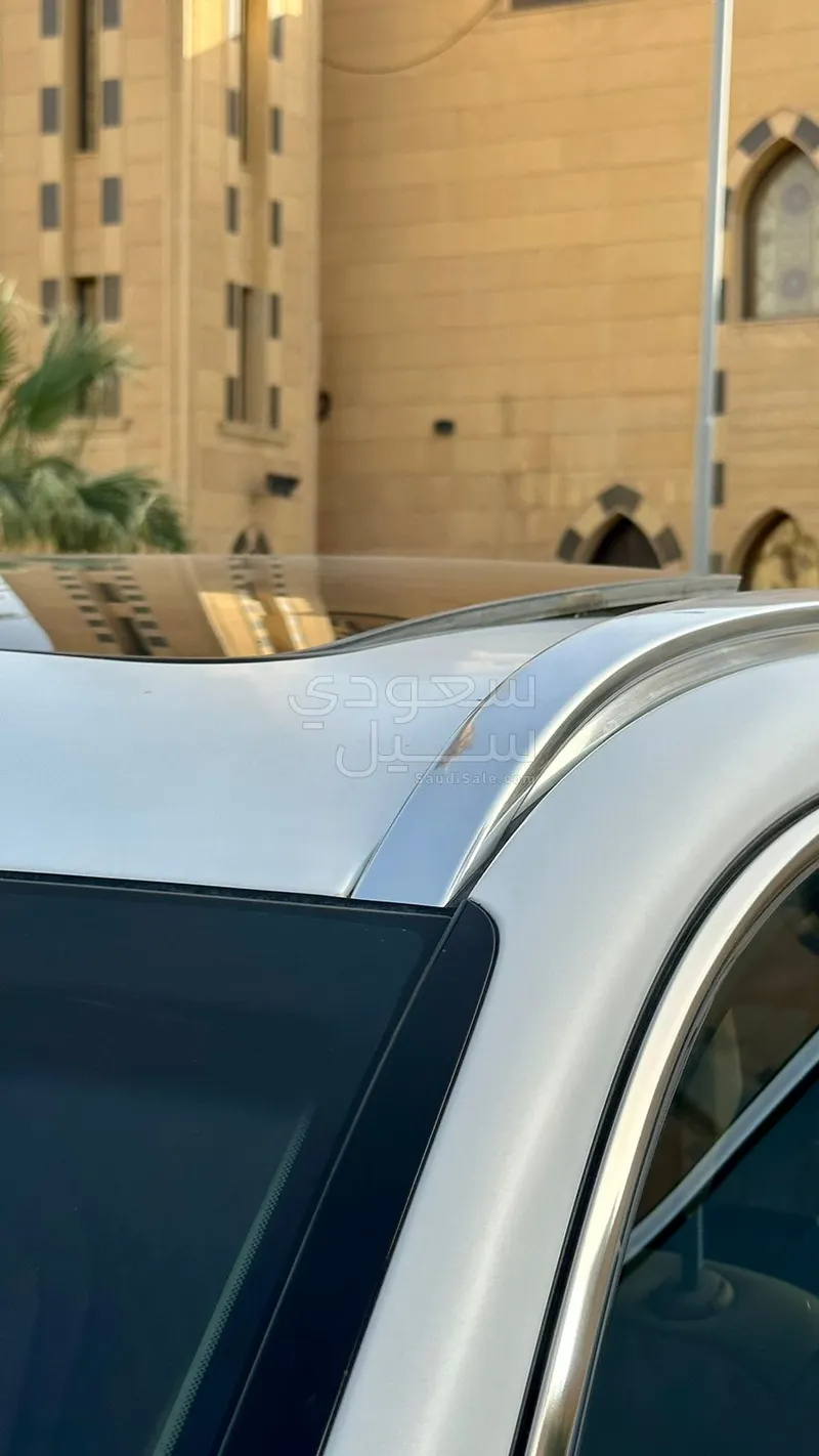 2023 جينيسيس جي في 80