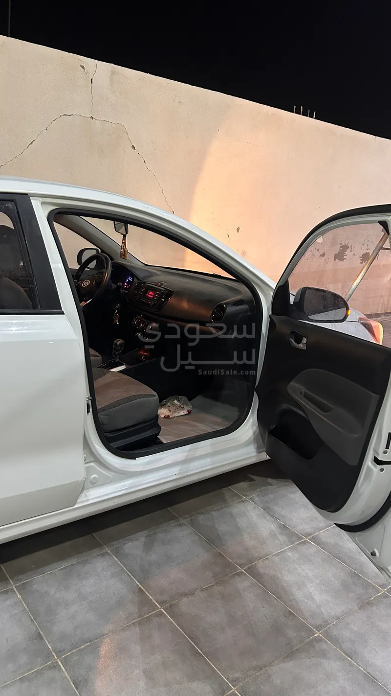 2020 كيا بيجاس