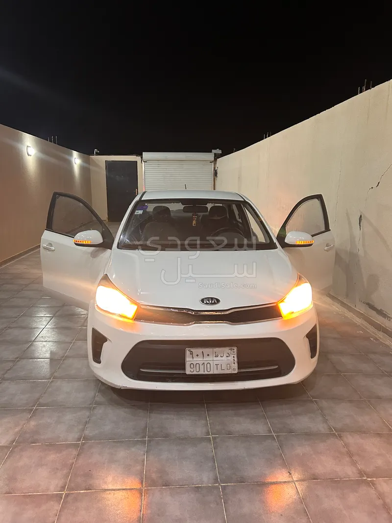 2020 كيا بيجاس