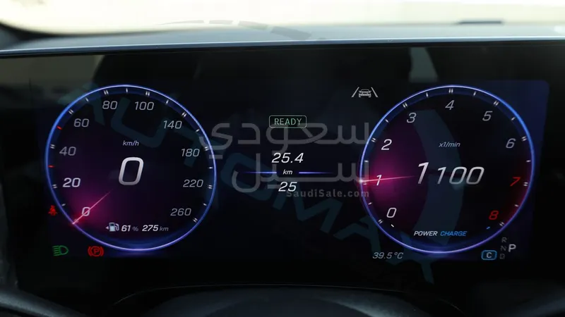 2027 مرسيدس - بنز سي إل أي 200 أي إم جي