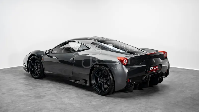 2014 فيراري 458 سبيشل
