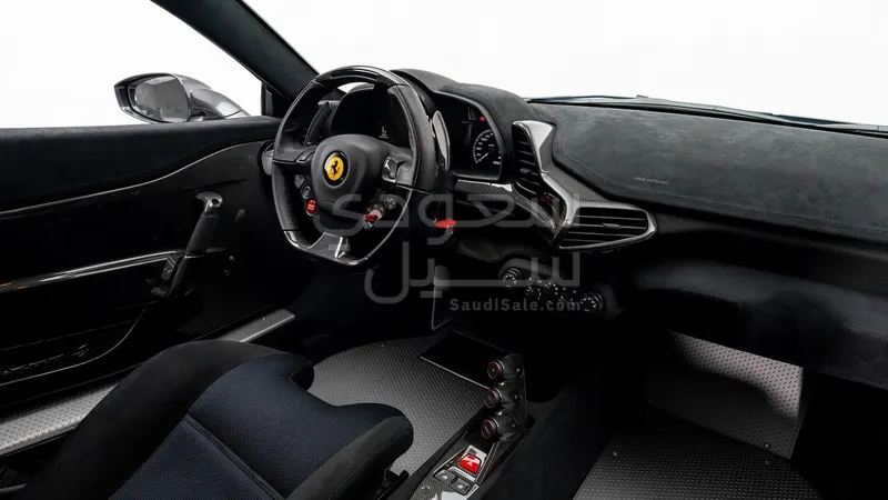2014 فيراري 458 سبيشل