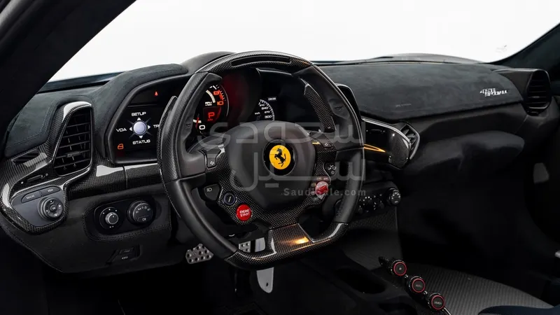 2014 فيراري 458 سبيشل
