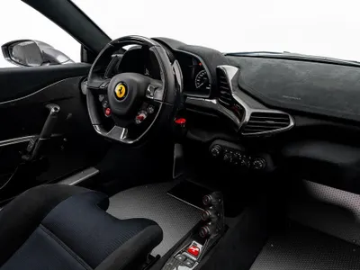 2014 فيراري 458 سبيشل