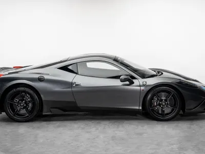 2014 فيراري 458 سبيشل