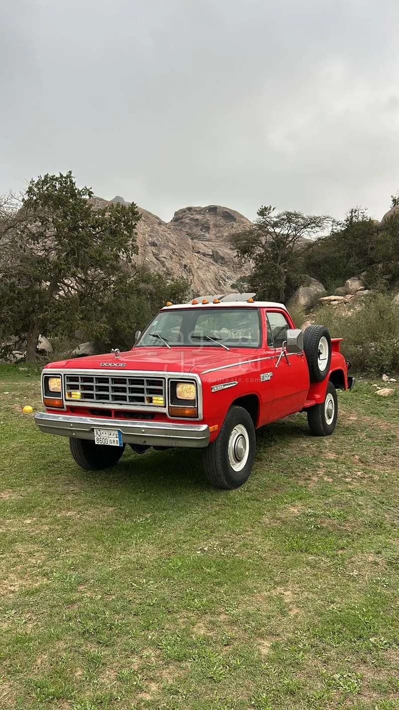 1981 دودج رام 1500 كلاسيك