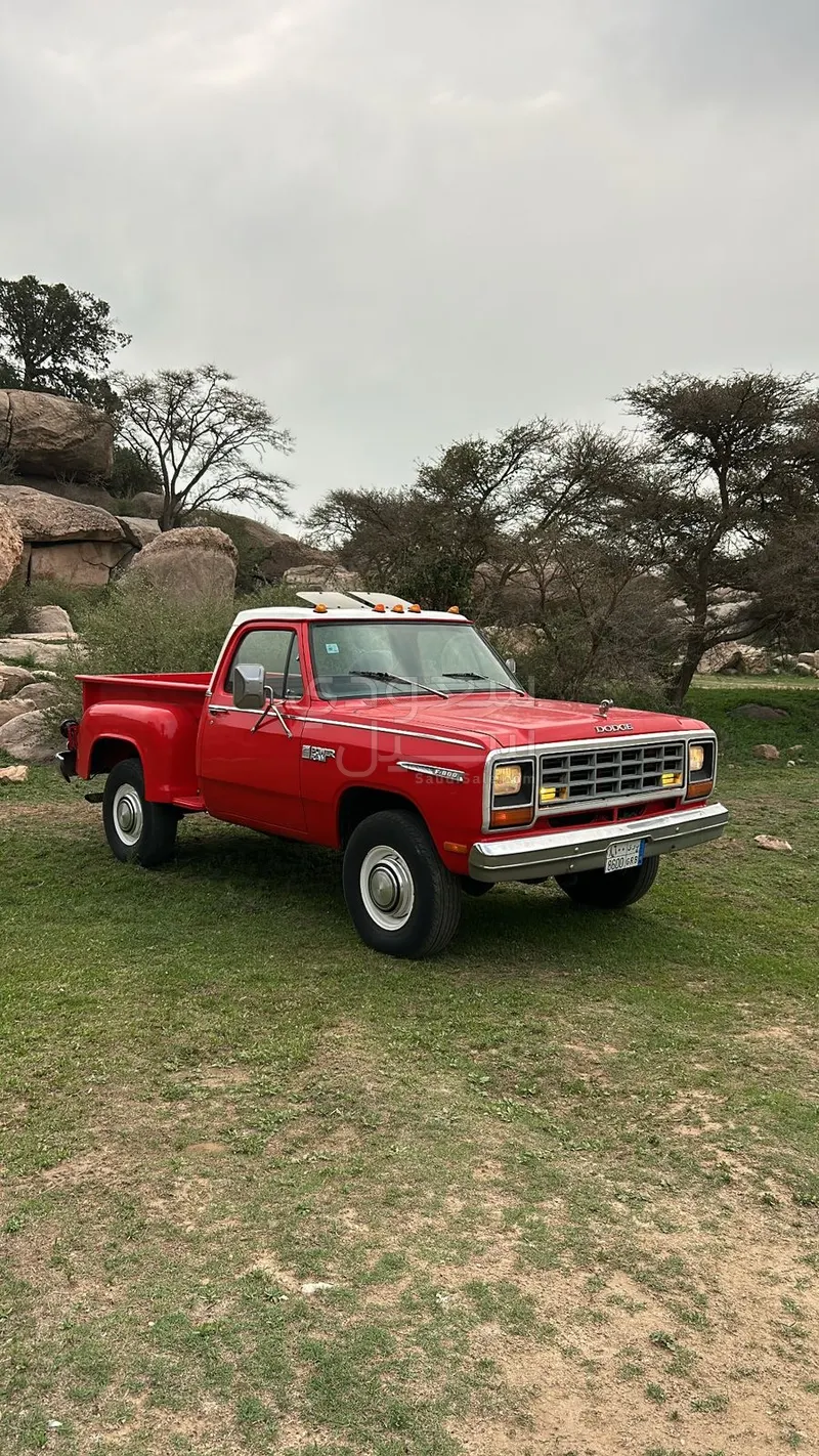 1981 دودج رام 1500 كلاسيك