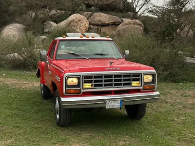 1981 دودج رام 1500 كلاسيك