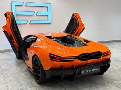 2025 لمبرجيني ريفويلتو