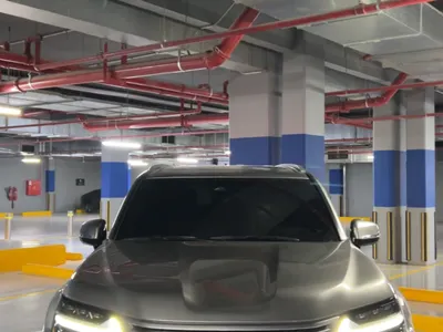 2025 لكزس إل إكس 600 BB