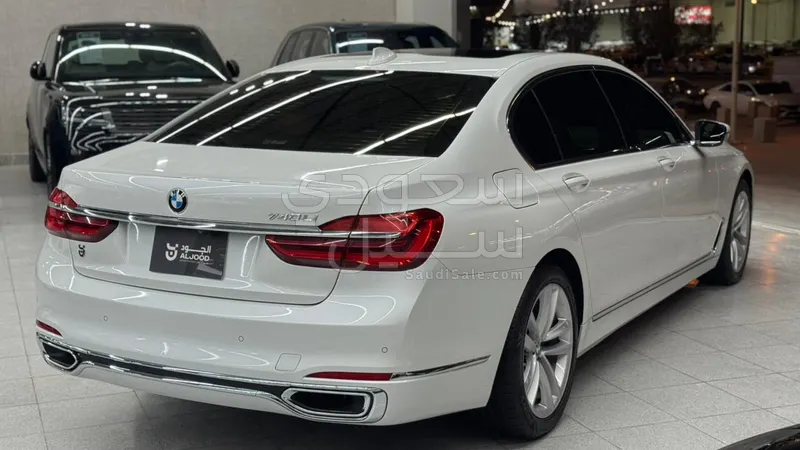 2018 بي ام دبليو الفئة السابعة 740 إل أي