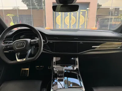 2022 اودي كيو 8 أر إس