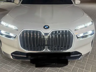 2023 بي ام دبليو الفئة السابعة 735أي