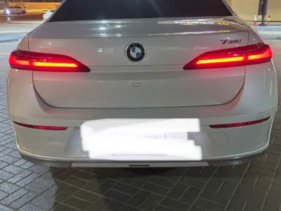 2023 بي ام دبليو الفئة السابعة 735أي
