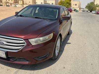 2015 فورد توروس اس اي ال
