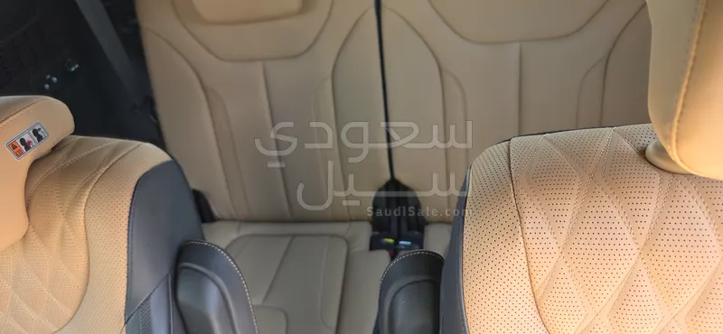 2023 هيونداي سانتا في بريميوم