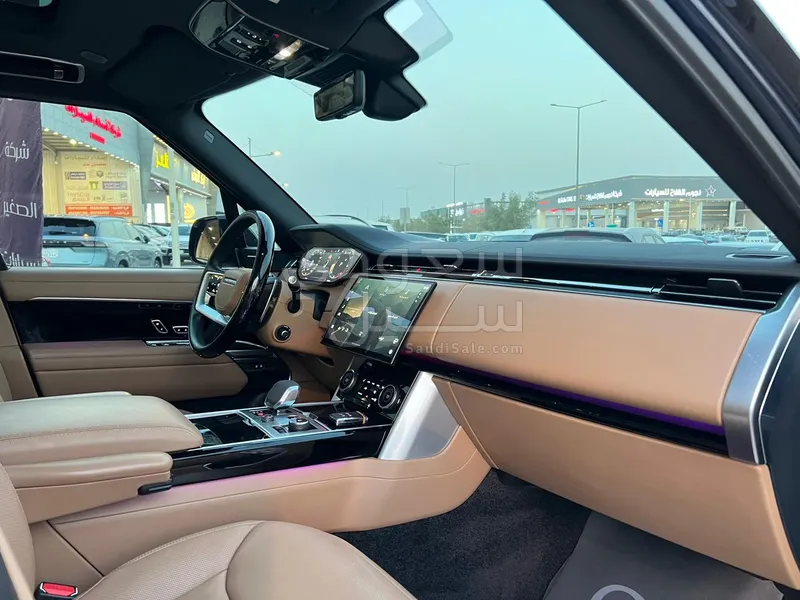 2023 لاند روفر رينج روفر اتش اس اي