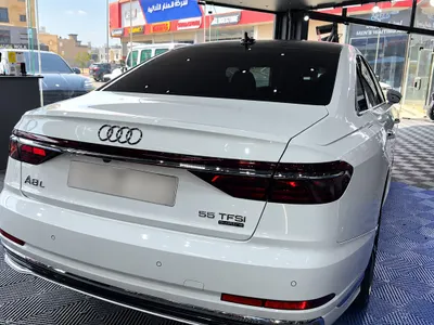 2023 اودي اي 8 ال 55تي اف اس أي