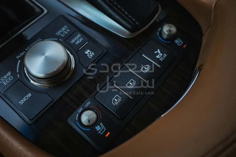 2015 لكزس إل إس 460 إل