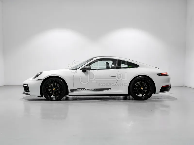 2024 بورش 911 كاريرا تي