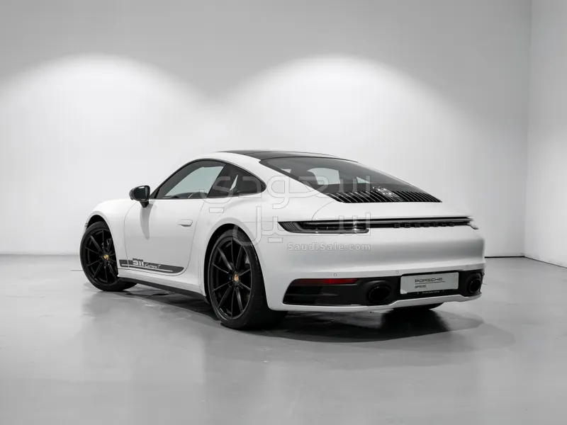 2024 بورش 911 كاريرا تي