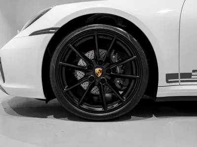 2024 بورش 911 كاريرا تي