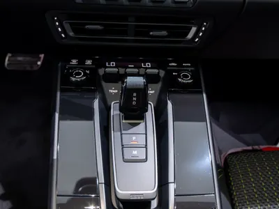 2024 بورش 911 كاريرا تي