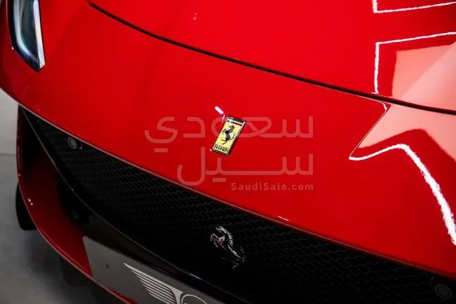 2021 فيراري 812 جي تي اس