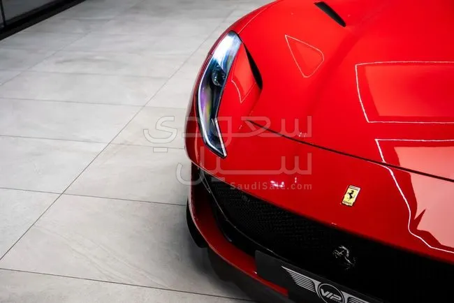 2021 فيراري 812 جي تي اس