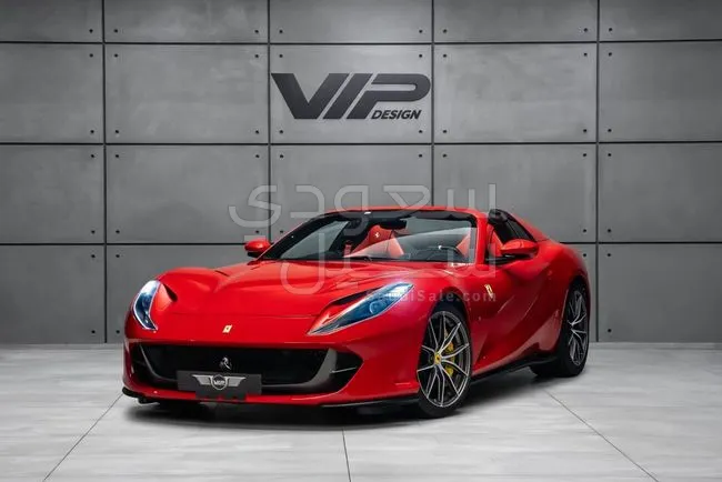 2021 فيراري 812 جي تي اس