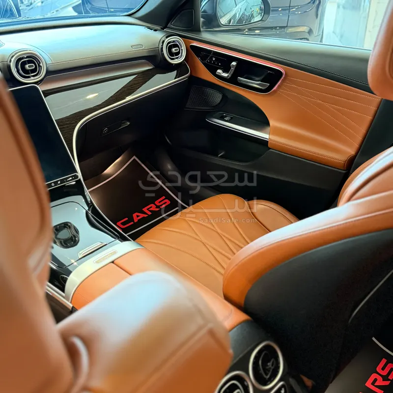 2023 مرسيدس - بنز سي 300