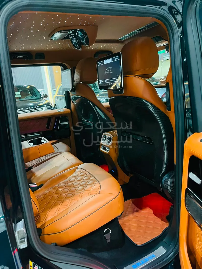 2025 مرسيدس - بنز جي برابوس 800